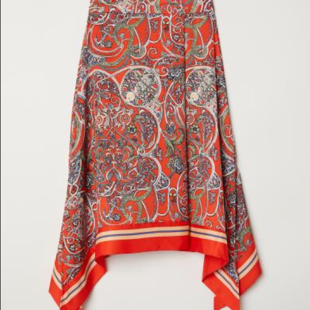 HM patterned skirt